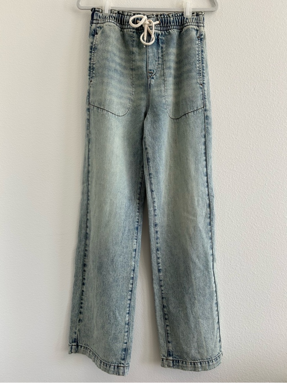 GRLFRND Kai Relaxed Jogger Jeans - Picture 2 of 7